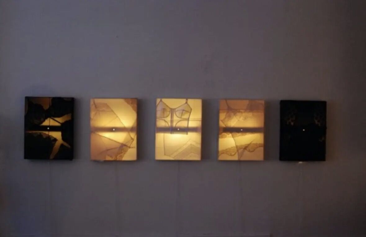 Peep Show, image 2 of 2